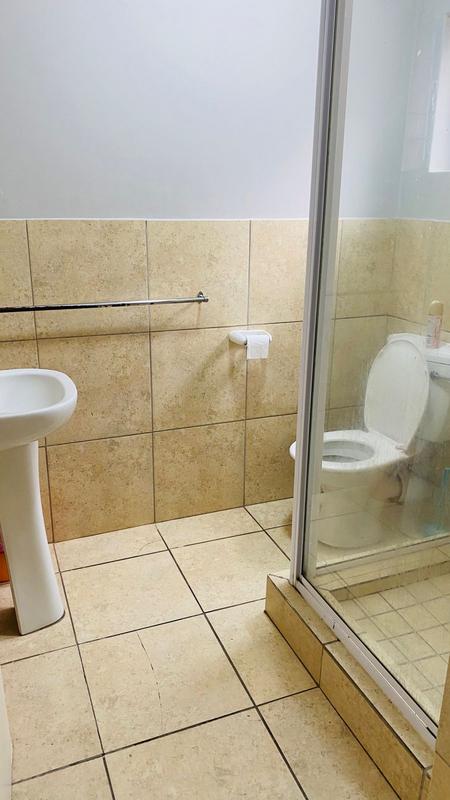 To Let 1 Bedroom Property for Rent in Kingswood Eastern Cape